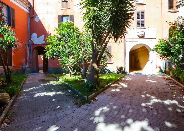Trastevere Liliana House For 3, Pet & Family *