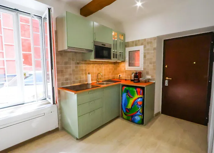 Trastevere Liliana House For 3, Pet & Family Appartement *